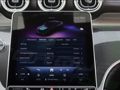 2025 مرسيدس - بنز جي إل سي 200 كوب