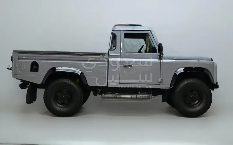 1991 لاند روفر ديفيندر 110