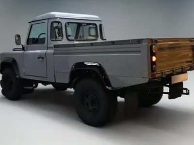 1991 لاند روفر ديفيندر 110