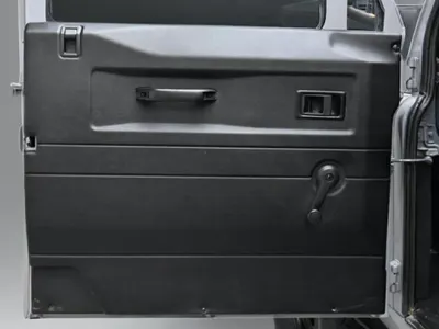 1991 لاند روفر ديفيندر 110