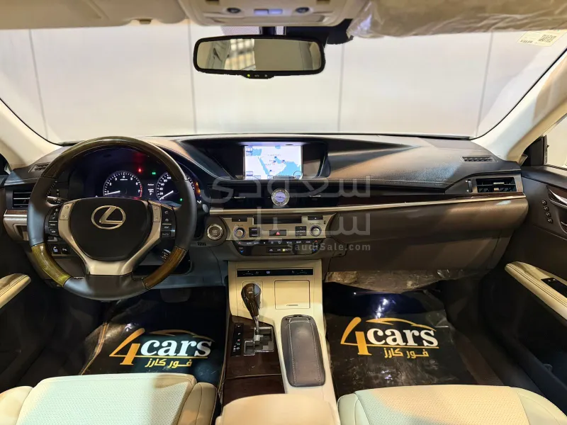 2013 لكزس إي إس 350 دي دي