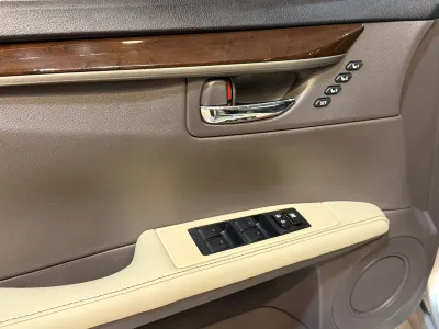 2013 لكزس إي إس 350 دي دي