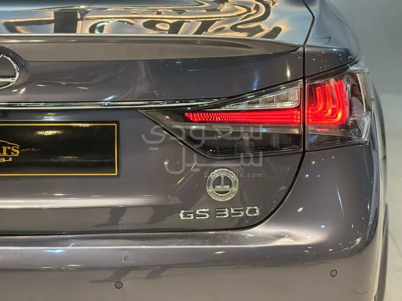 2016 لكزس جي إس 350