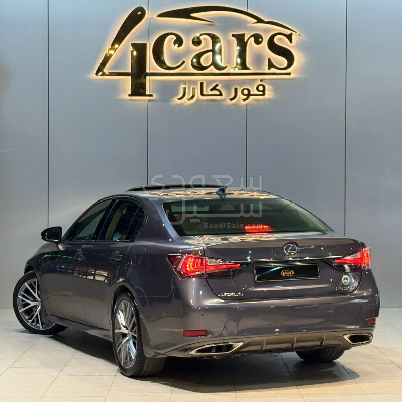 2016 لكزس جي إس 350