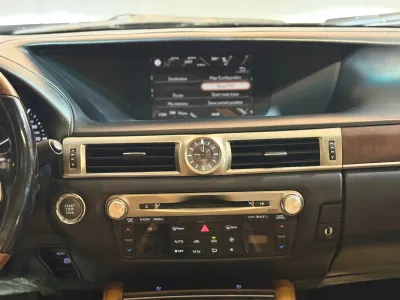 2016 لكزس جي إس 350