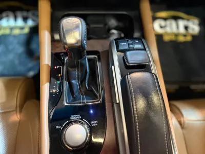 2016 لكزس جي إس 350