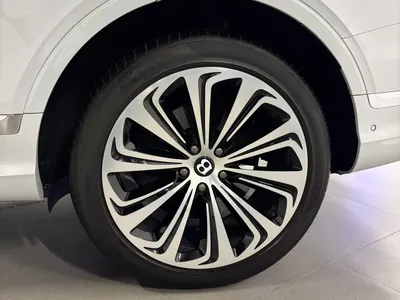 2021 بنتلي بنتايجا الاصدار الاول