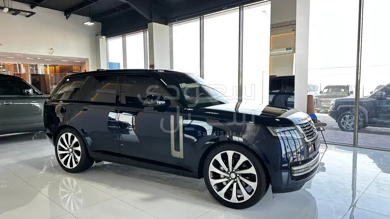 2023 لاند روفر رينج روفر فوج