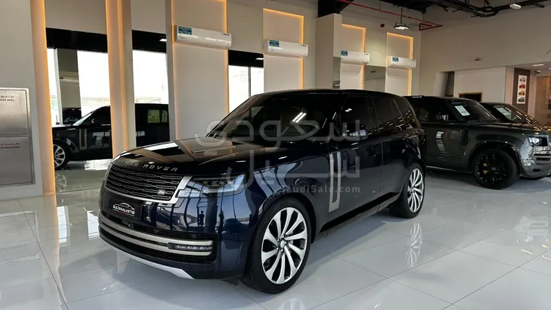 2023 لاند روفر رينج روفر فوج