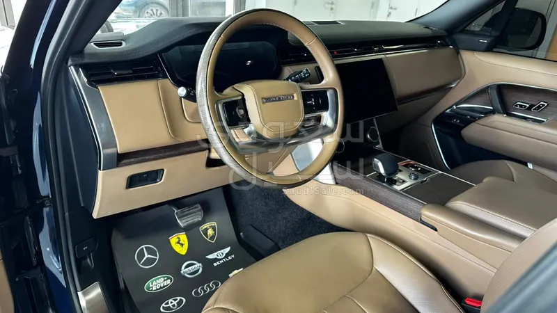 2023 لاند روفر رينج روفر فوج