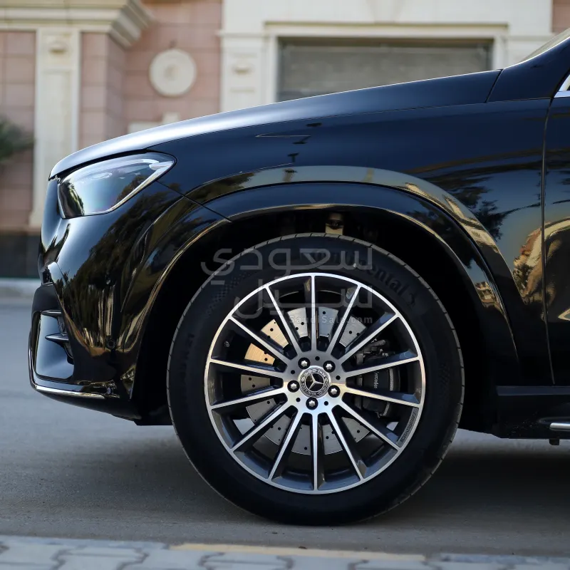 2024 مرسيدس - بنز جي إل إي 450