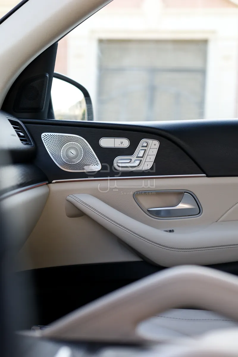 2024 مرسيدس - بنز جي إل إي 450