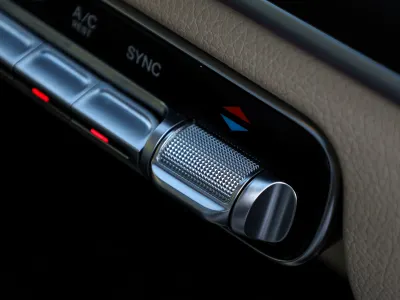 2024 مرسيدس - بنز جي إل إي 450