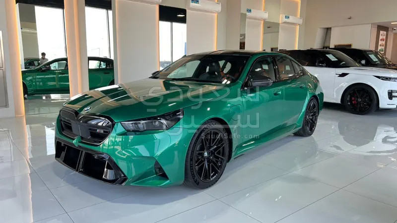 2025 بي ام دبليو الفئة ام إم 5