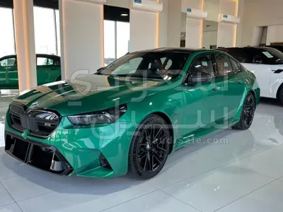 2025 BMW M Series M5