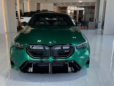 2025 بي ام دبليو الفئة ام إم 5