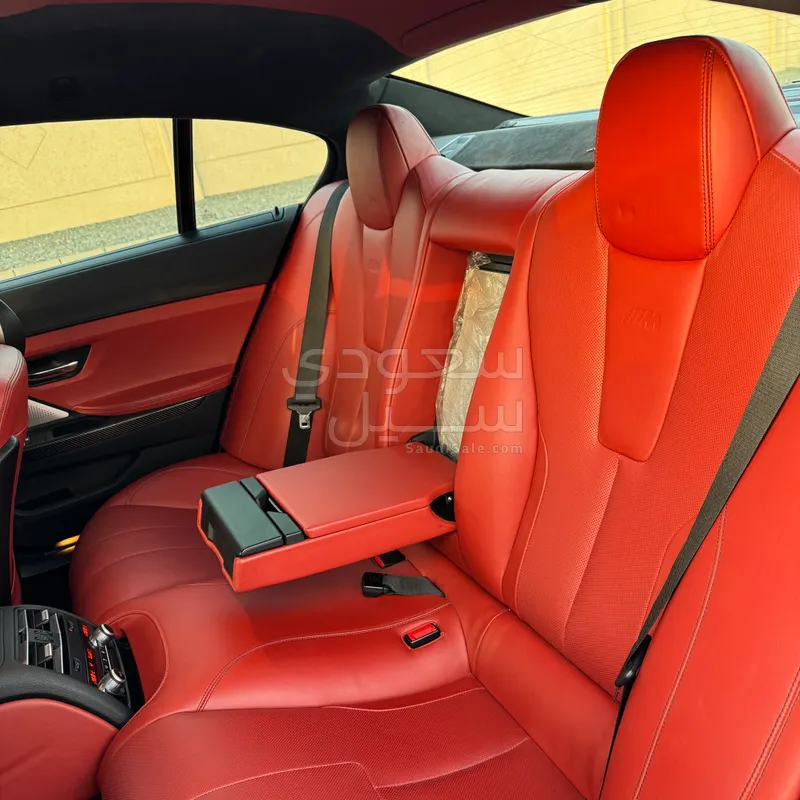 2014 بي ام دبليو الفئة ام إم 6 كومبيتيشن باكج