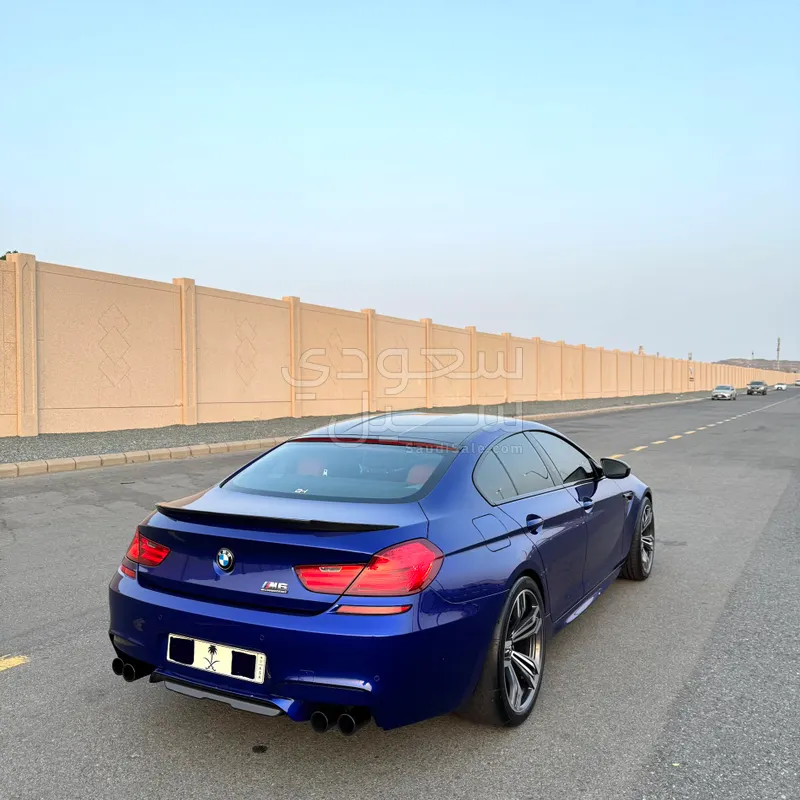 2014 بي ام دبليو الفئة ام إم 6 كومبيتيشن باكج