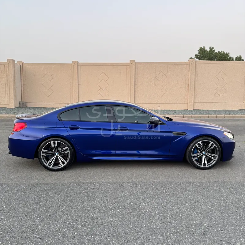 2014 بي ام دبليو الفئة ام إم 6 كومبيتيشن باكج