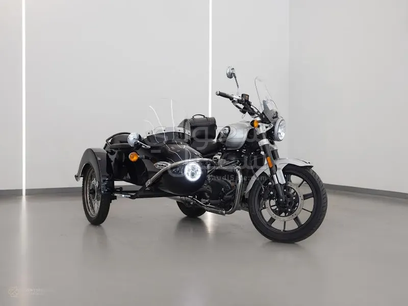 2023 رويال انفايلد كلاسيك