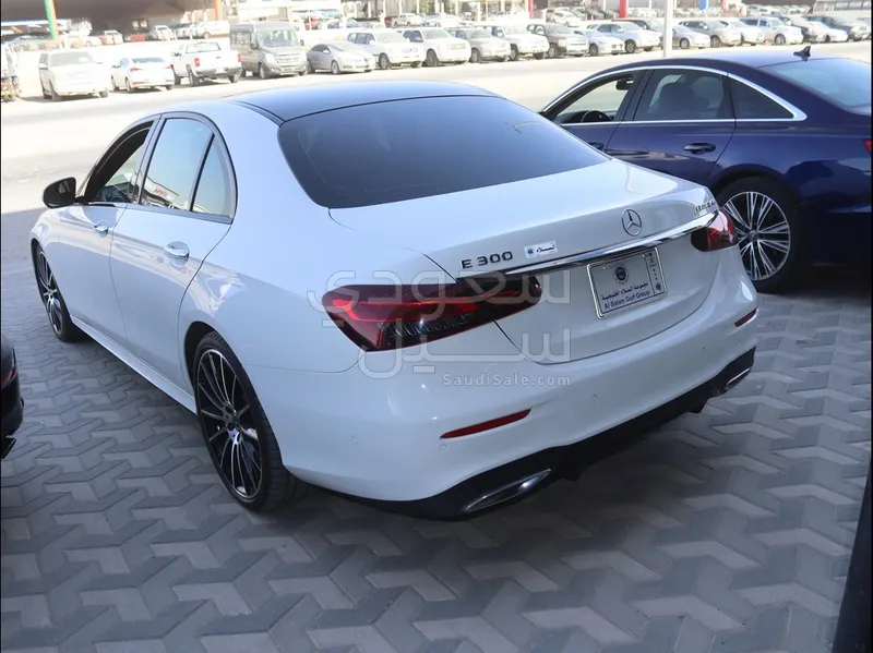 2021 Mercedes-Benz E 300 AMG