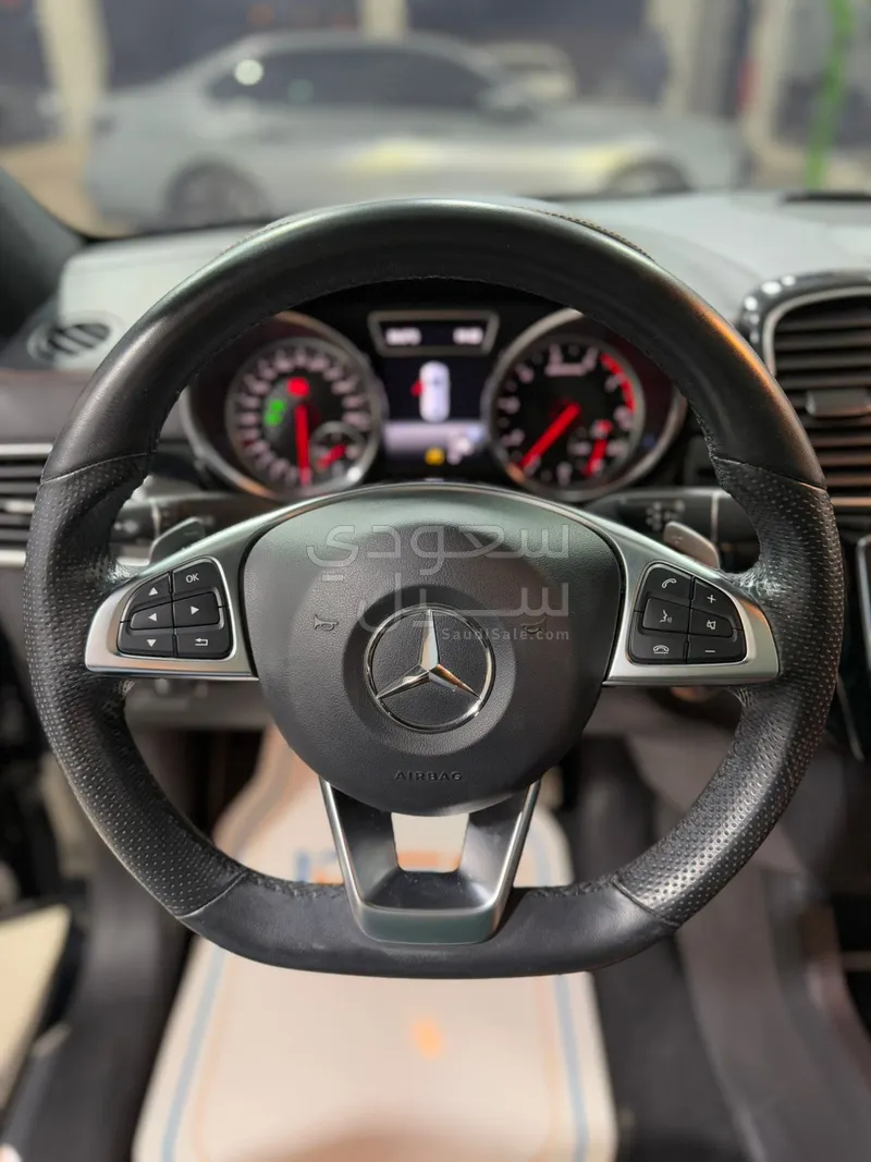 2019 مرسيدس - بنز جي إل إي 43 أي إم جي