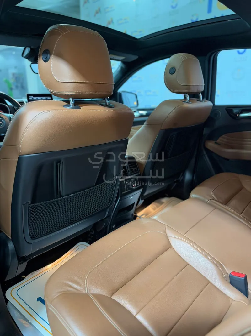 2019 مرسيدس - بنز جي إل إي 43 أي إم جي