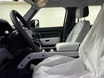 2026 لاند روفر ديفيندر اكس داينمك