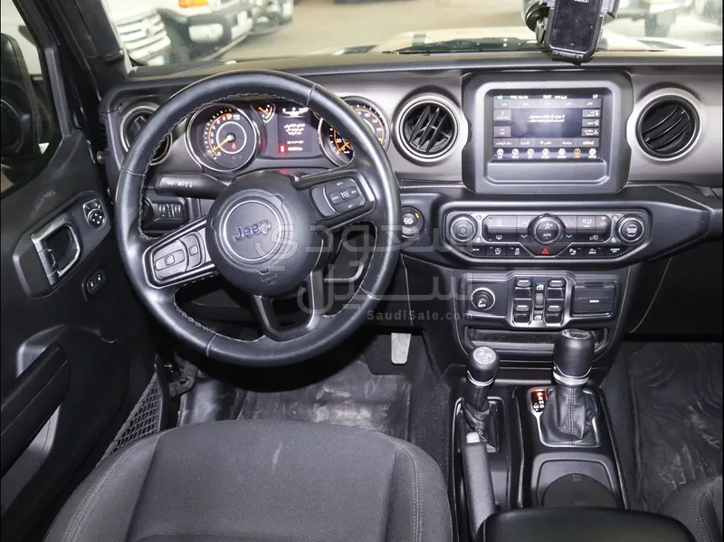 2021 جييب جلادياتور سبورت