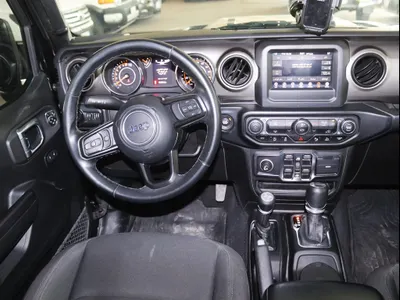 2021 جييب جلادياتور سبورت