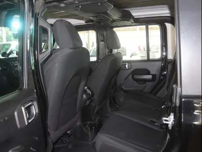 2021 جييب جلادياتور سبورت