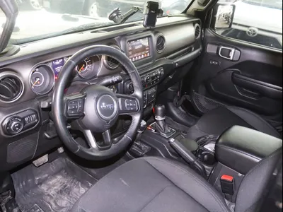 2021 جييب جلادياتور سبورت