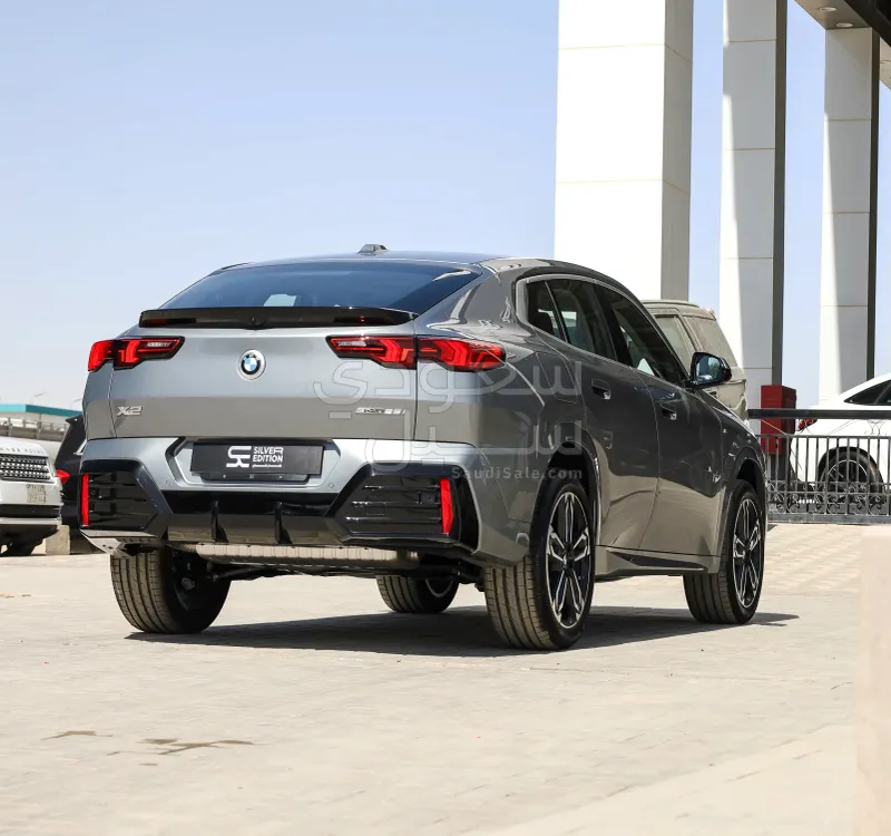 2026 بي ام دبليو الفئة اكس 2