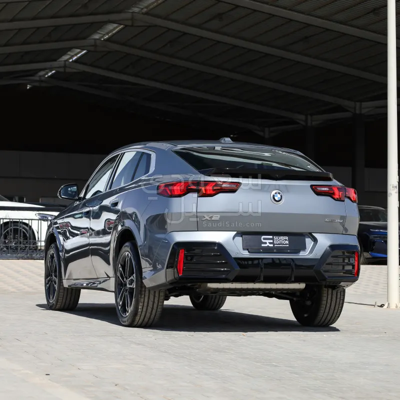 2026 بي ام دبليو الفئة اكس 2