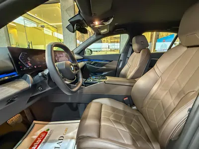 2024 بي ام دبليو الفئة الخامسة 520 أي