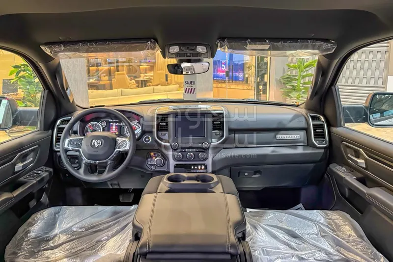 2025 دودج رام 1500 بيج هورن