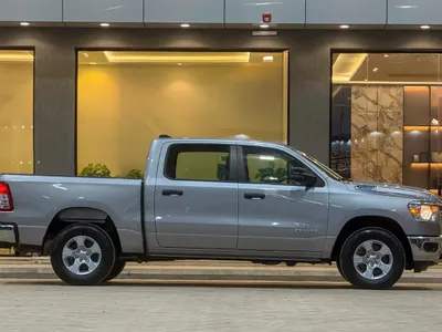 2025 دودج رام 1500 بيج هورن