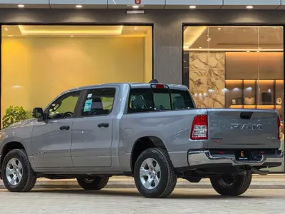 2025 دودج رام 1500 بيج هورن