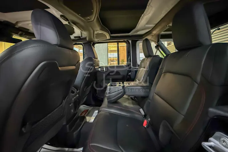 2025 جييب رانجلر ربيكون