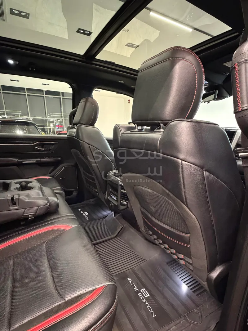 2022 دودج رام تي ار اكس