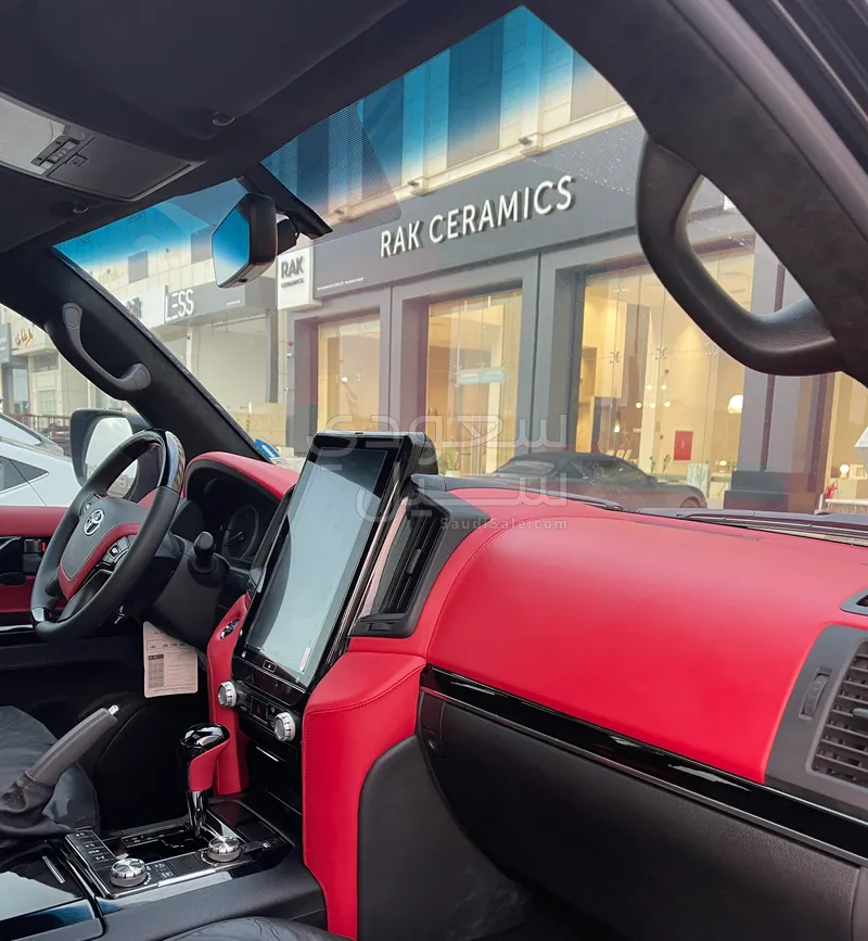 2019 تويوتا لاند كروزر جي اكس ار