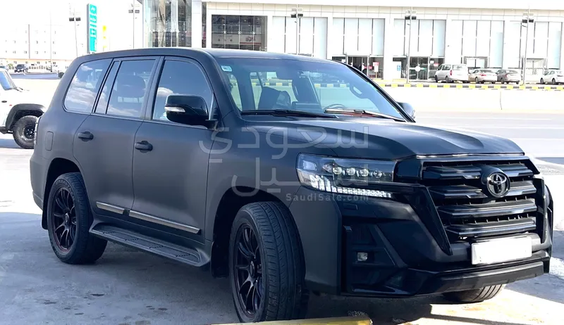 2019 تويوتا لاند كروزر جي اكس ار