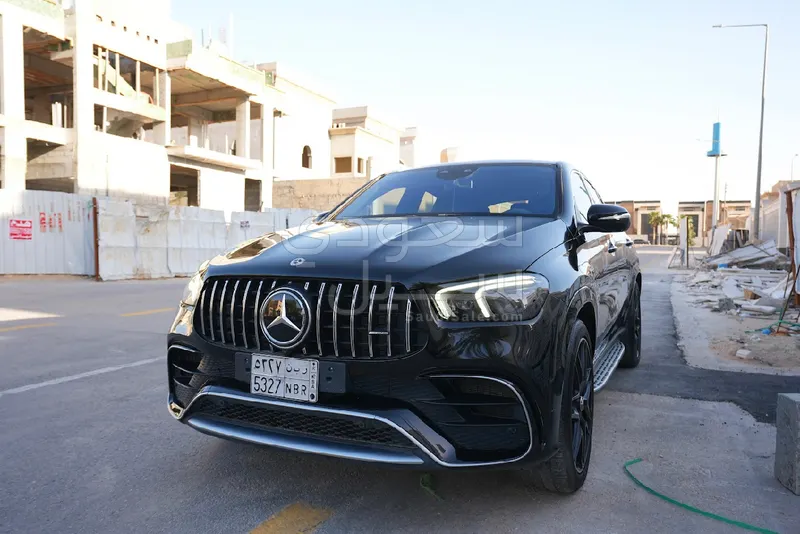 2022 مرسيدس - بنز جي إل إي 63إس أي إم جي