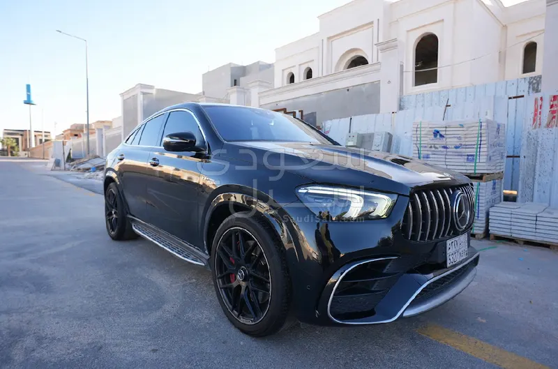 2022 مرسيدس - بنز جي إل إي 63إس أي إم جي