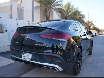 2022 مرسيدس - بنز جي إل إي 63إس أي إم جي