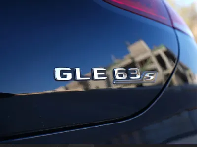 2022 مرسيدس - بنز جي إل إي 63إس أي إم جي