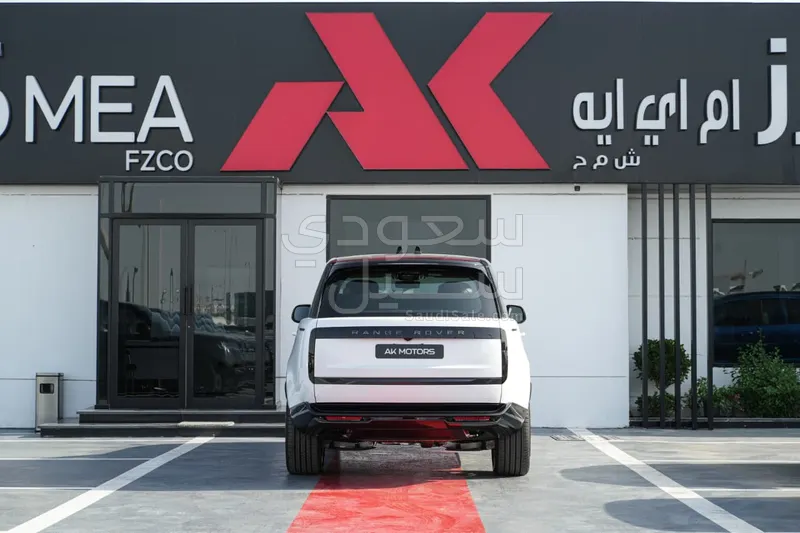 2026 لاند روفر رينج روفر اوتوبيوغرافي