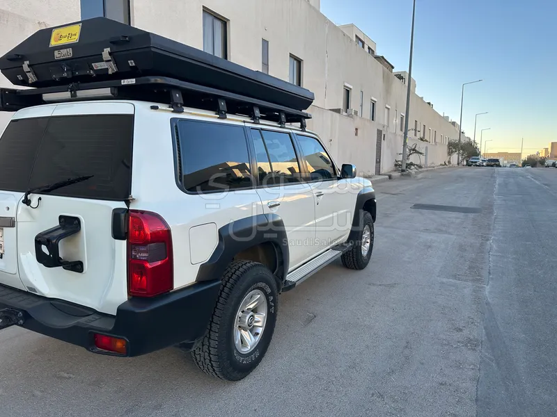 2022 نيسان باترول سفاري