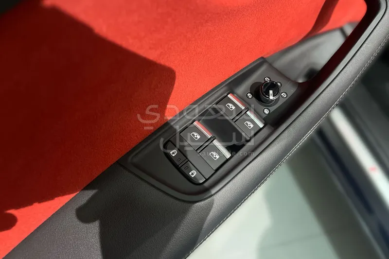 2023 اودي كيو 8 كواترو 55 تي اف اس اي