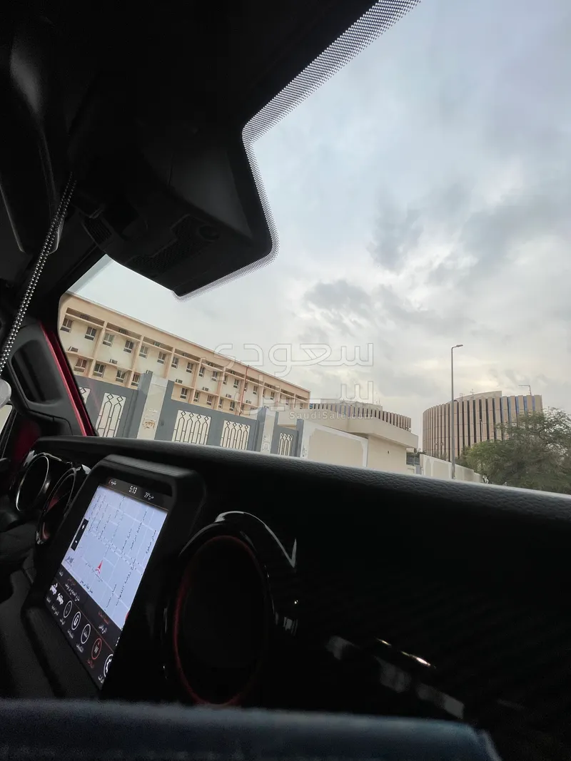 2021 جييب جلادياتور ساند رانر